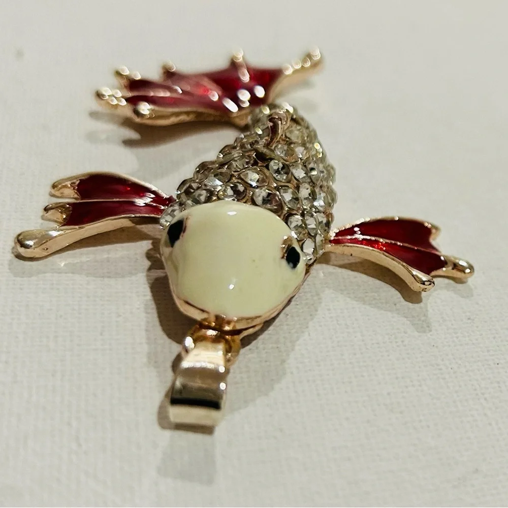 Elegant Red and Gold Crystal Fish Pendant